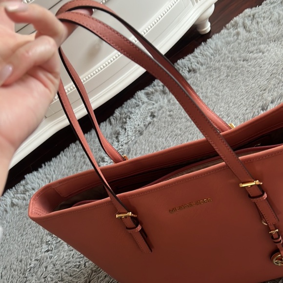 Michael Kors Tote Bag - Picture 7 of 14